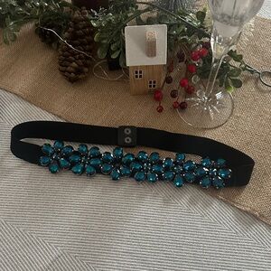 Elegant Black and Blue Floral Gemstone Belt